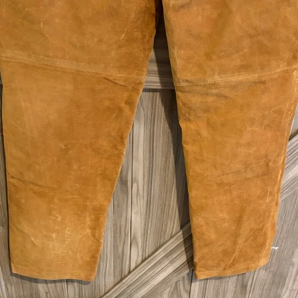 Bill Blass Women's Leather Pants in Tan
